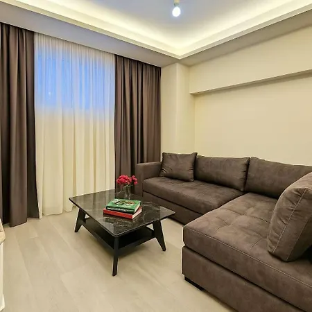 Luxury Living Stylish Comfort In Levent 公寓